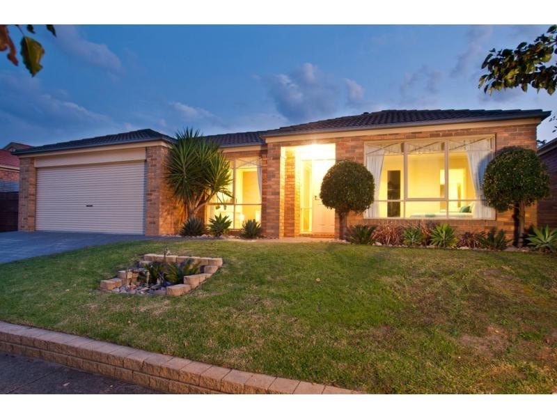 4 Alston Court, Narre Warren South VIC 3805