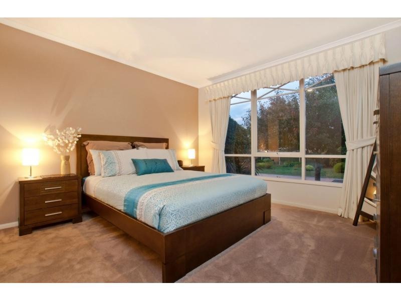 4 Alston Court, Narre Warren South VIC 3805