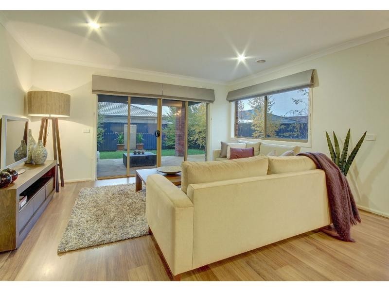 108 Shearwater Drive, Pakenham VIC 3810