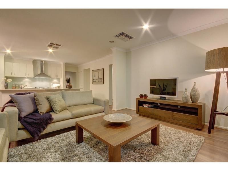 108 Shearwater Drive, Pakenham VIC 3810