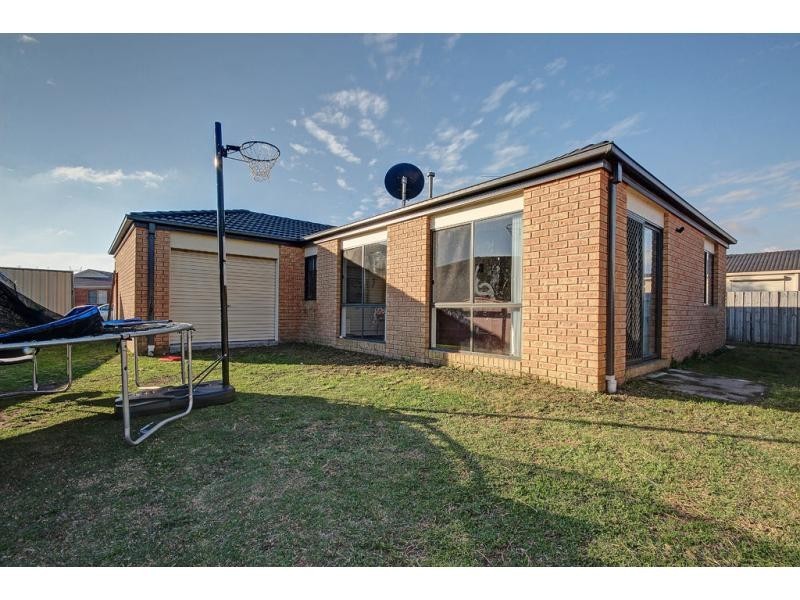 4 Anton Court, Narre Warren South VIC 3805