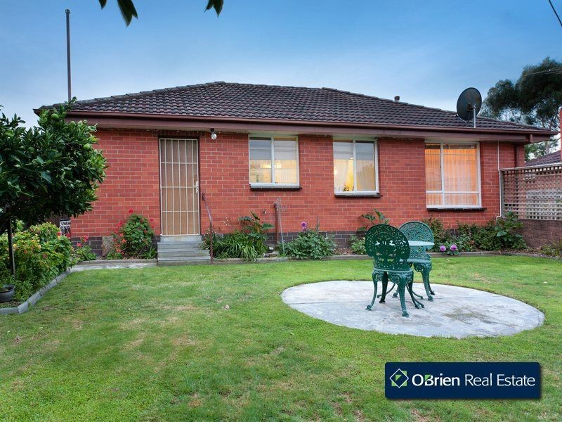 2 Willow Avenue, Cheltenham VIC 3192