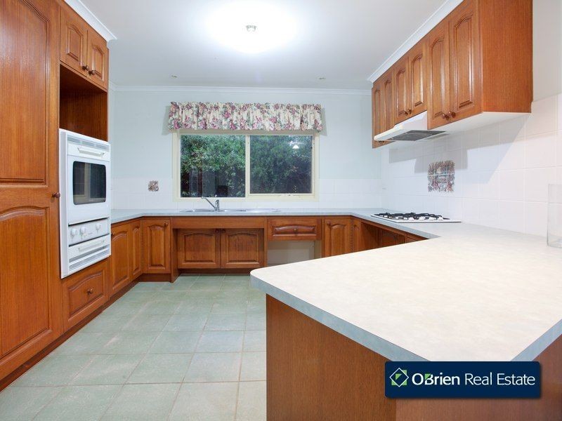 1 Wanderer Court, Berwick VIC 3806