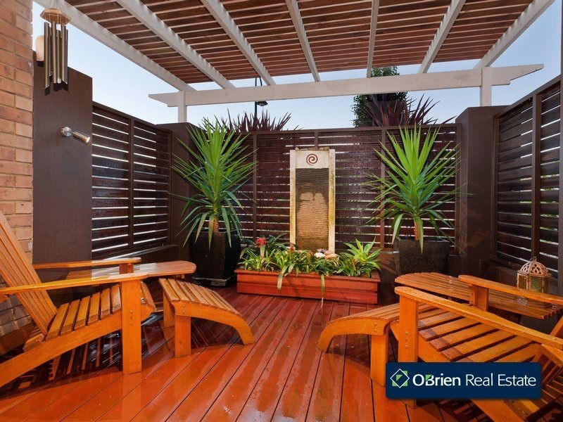 7 Angelique Street, Berwick VIC 3806