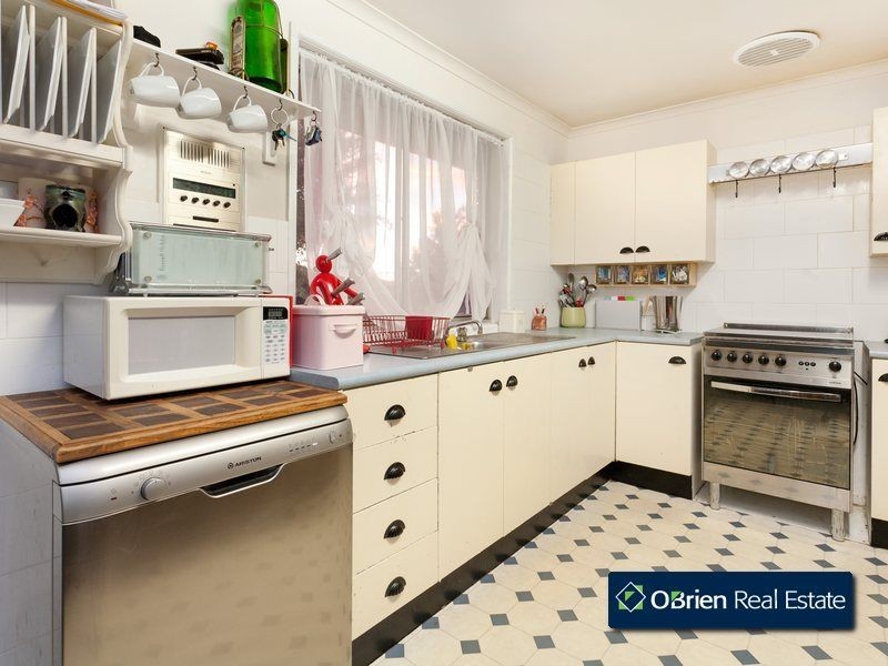 45 Saxonwood Drive, Narre Warren VIC 3805