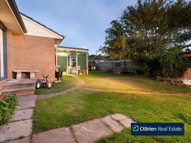 45 Saxonwood Drive, Narre Warren VIC 3805