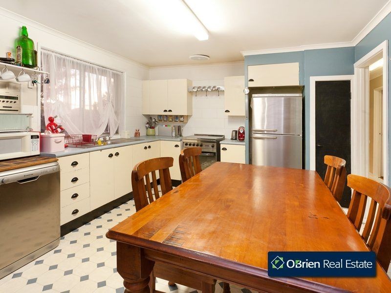 45 Saxonwood Drive, Narre Warren VIC 3805