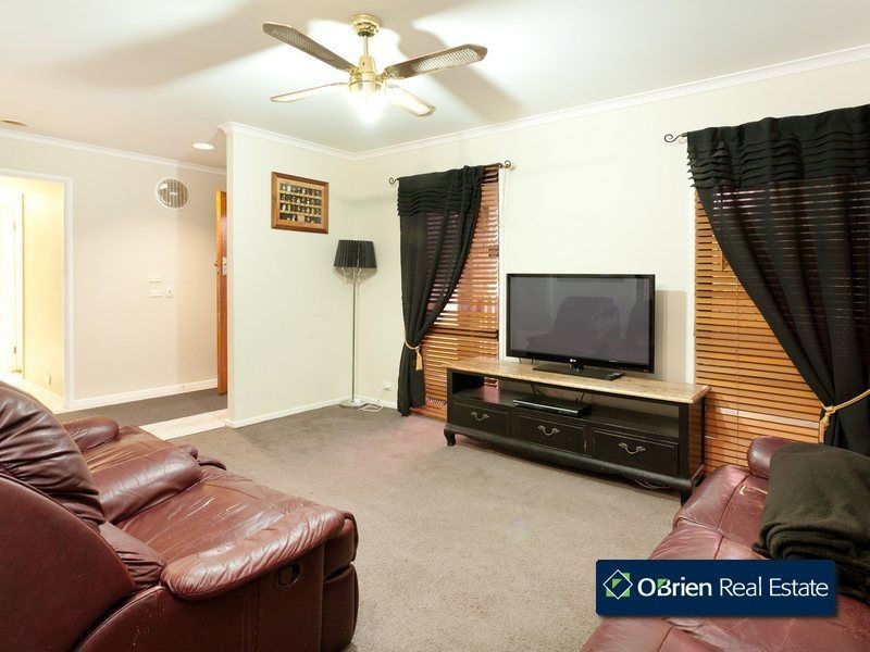 45 Saxonwood Drive, Narre Warren VIC 3805