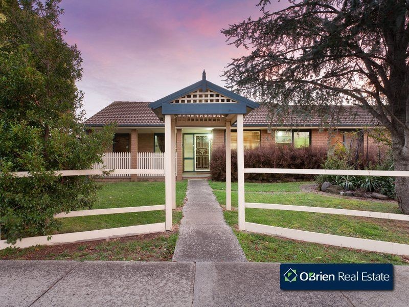 45 Saxonwood Drive, Narre Warren VIC 3805
