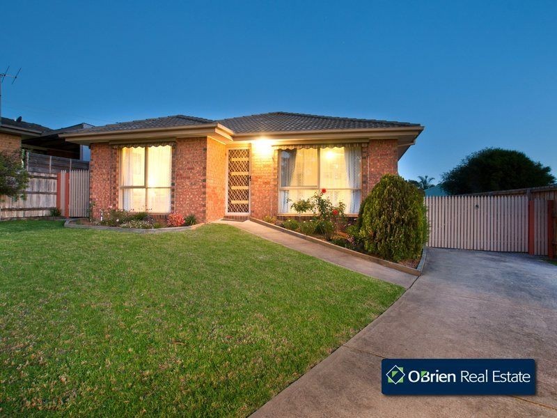 8 Jarman Drive, Langwarrin VIC 3910