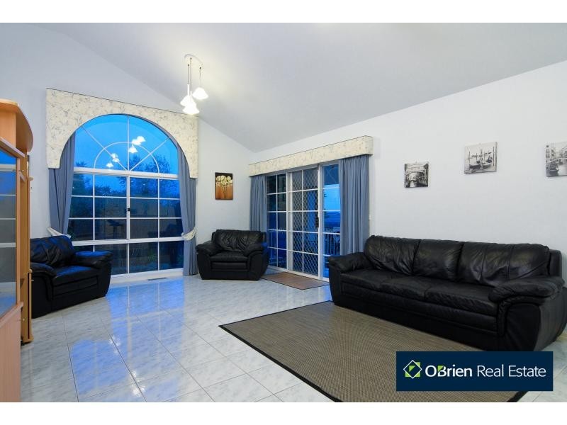 41 Callistemon Crescent, Narre Warren VIC 3805