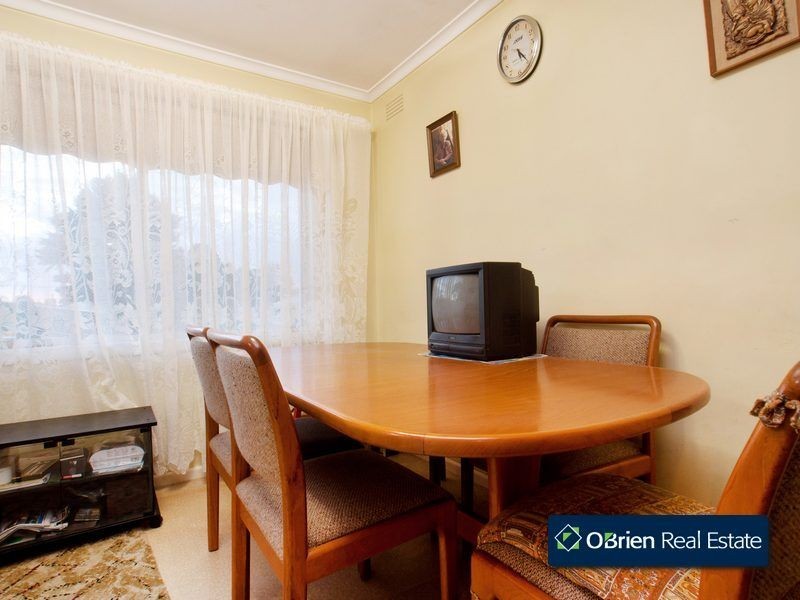 20 Evan Street, Berwick VIC 3806