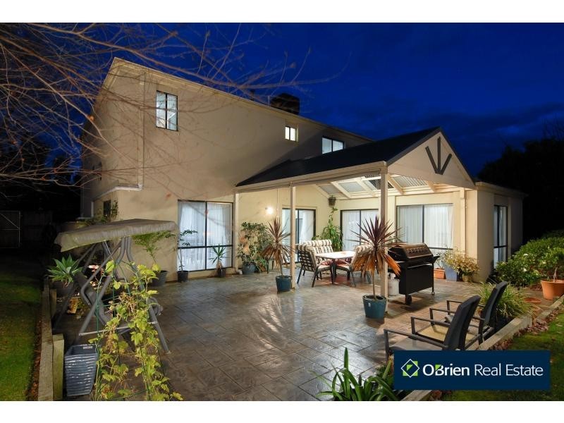 3 Hunt Club Road, Narre Warren South VIC 3805