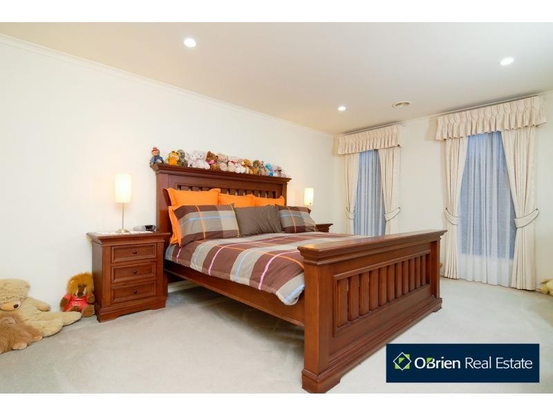 3 Hunt Club Road, Narre Warren South VIC 3805