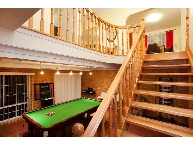 12 Georgette Crescent, Endeavour Hills VIC 3802