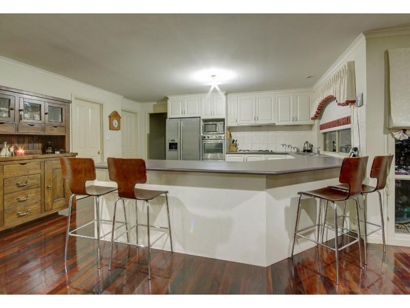 11 Padstow Court, Narre Warren South VIC 3805