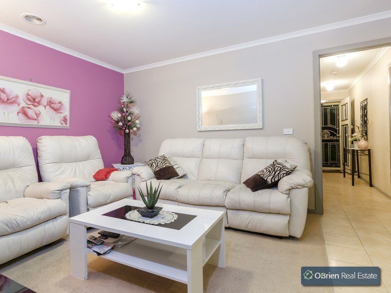 27 Boston Court, Narre Warren VIC 3805