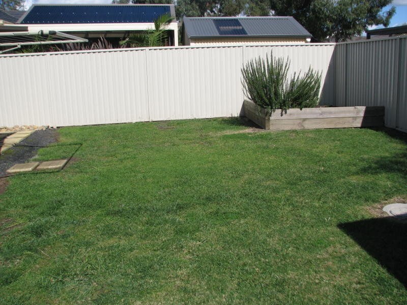 23 Genoa Grove, Pakenham VIC 3810