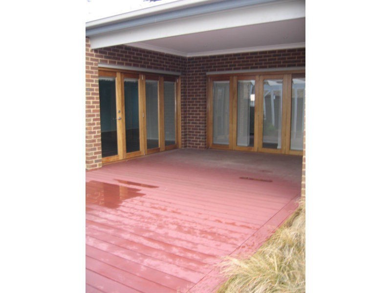 12 Botanic Drive, Pakenham VIC 3810