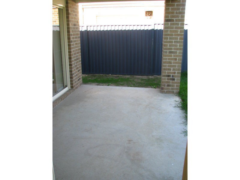 87 The Parkway, Pakenham VIC 3810