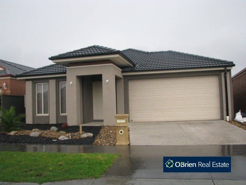 6 Lehmann Grove, Pakenham VIC 3810
