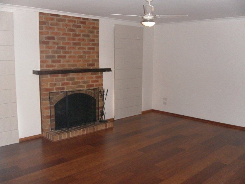 5 Euroa Avenue, Berwick VIC 3806