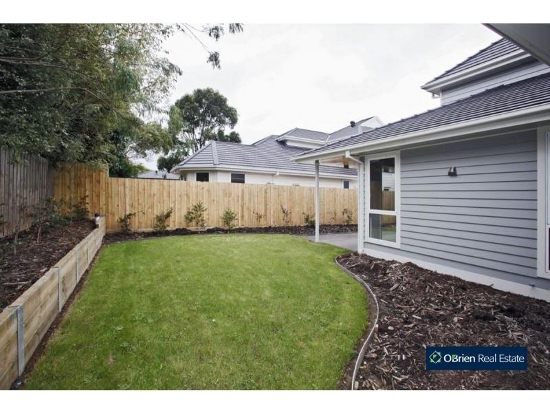 9 Avard Court, Berwick VIC 3806