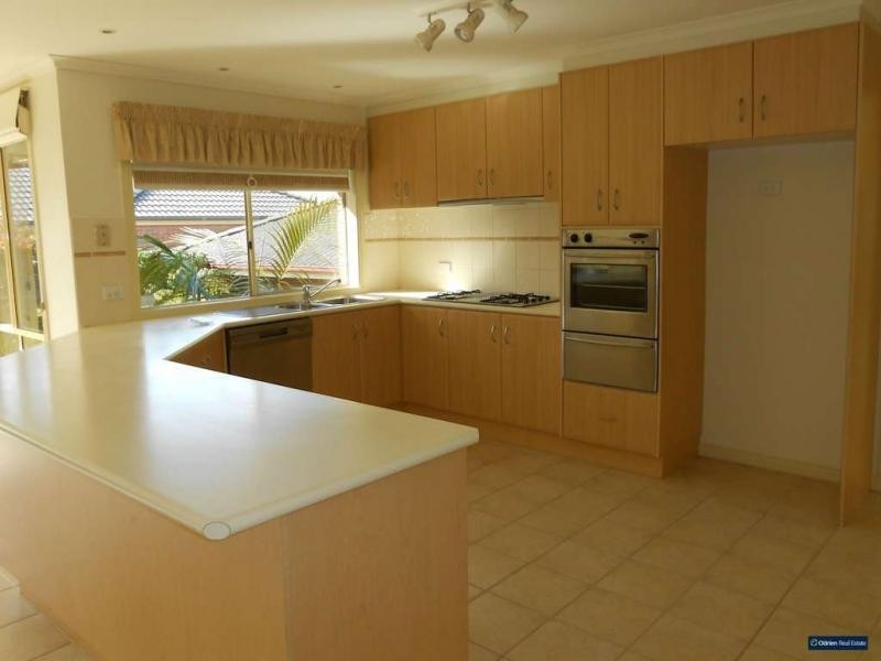 105 Berwick – Springs Promenade, Narre Warren South VIC 3805