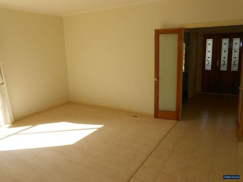 105 Berwick – Springs Promenade, Narre Warren South VIC 3805