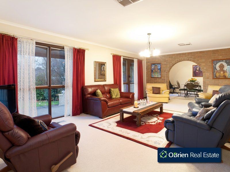 7 McNabb Street, Berwick VIC 3806