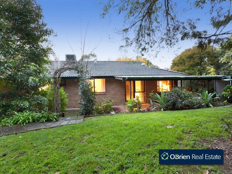 7 McNabb Street, Berwick VIC 3806