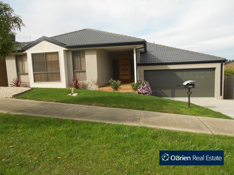 23 Oconnell Street, Berwick VIC 3806