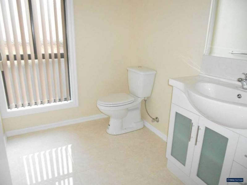 23 Oconnell Street, Berwick VIC 3806