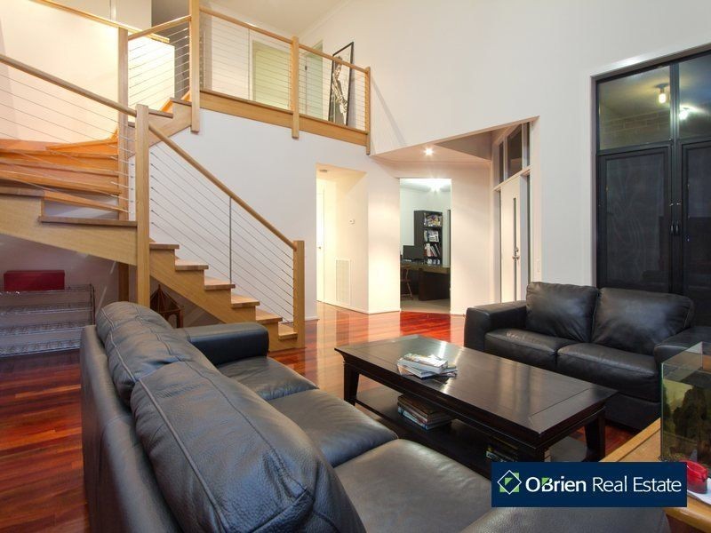 2 Norris Grove, Berwick VIC 3806