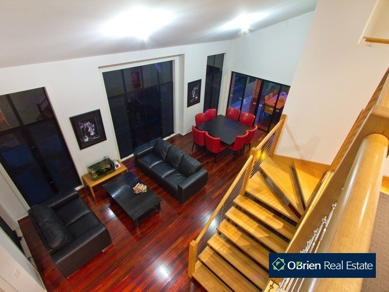 2 Norris Grove, Berwick VIC 3806