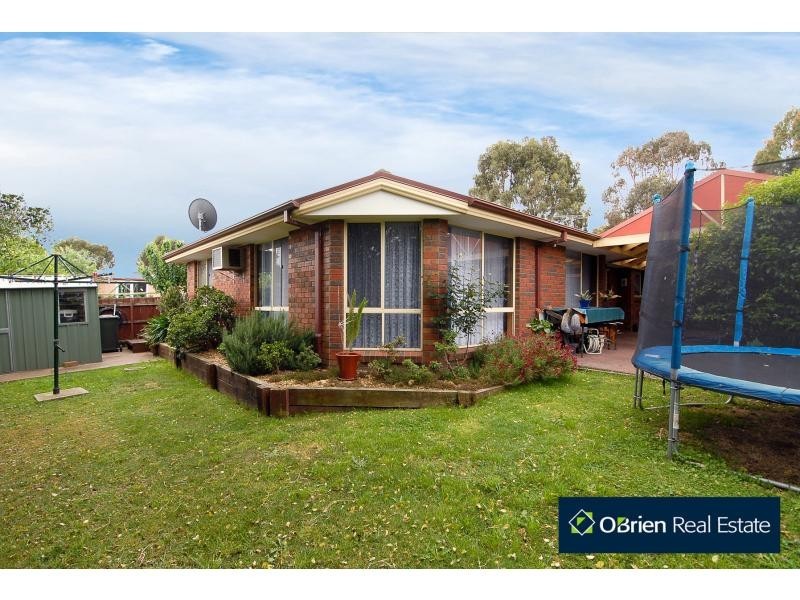 14 Gull Way, Narre Warren South VIC 3805