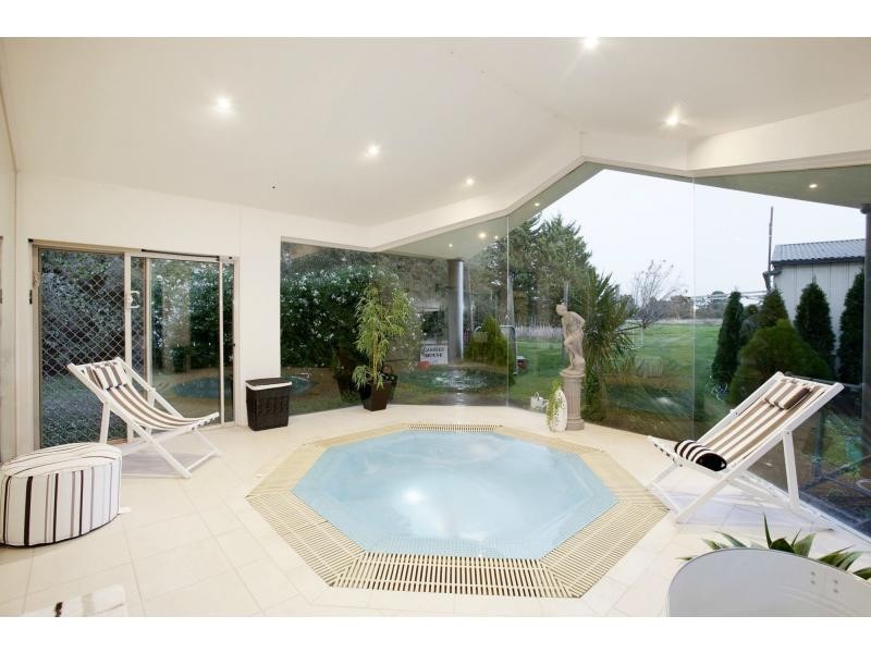 210 Kenilworth Avenue, Beaconsfield VIC 3807