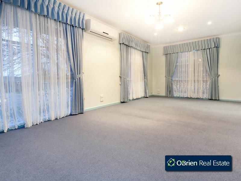 49 Lantana Drive, Narre Warren VIC 3805
