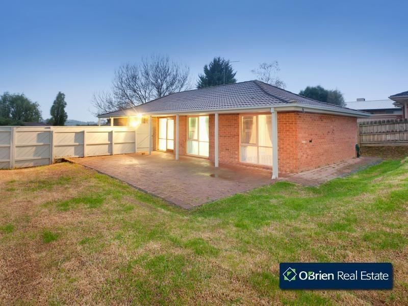 49 Lantana Drive, Narre Warren VIC 3805