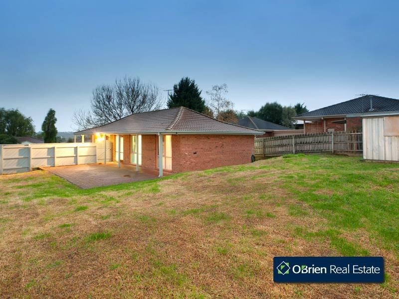 49 Lantana Drive, Narre Warren VIC 3805