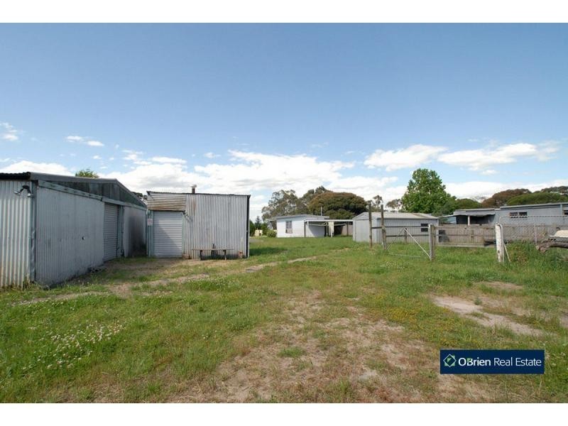 1678 South Gippsland Highway, Devon Meadows VIC 3977