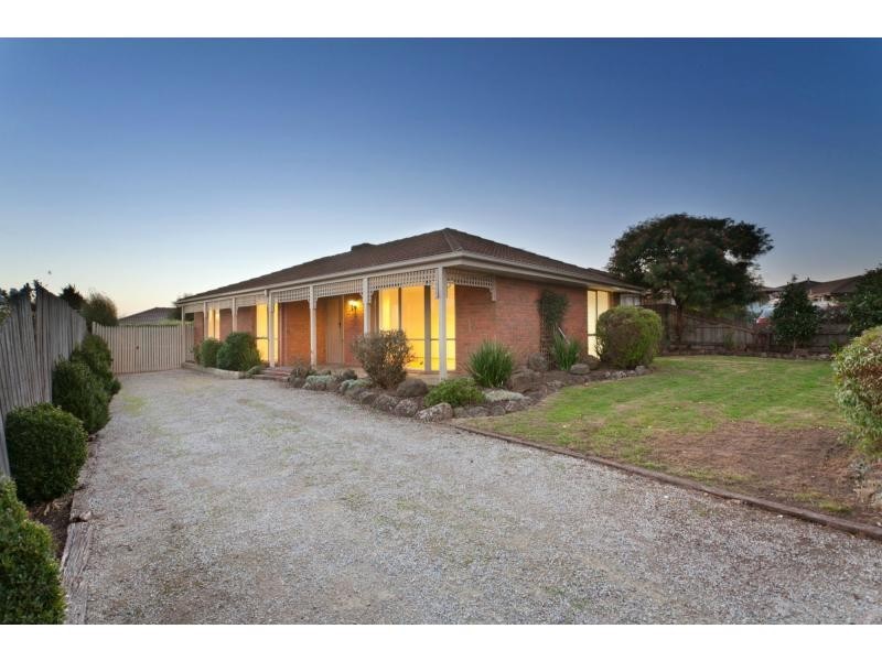 3 Debanne Court, Narre Warren VIC 3805