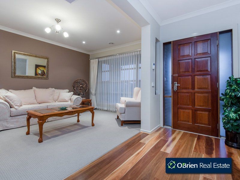 18 Stanhope Avenue, Berwick VIC 3806
