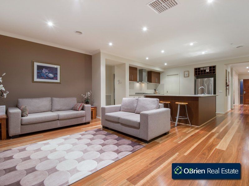 18 Stanhope Avenue, Berwick VIC 3806