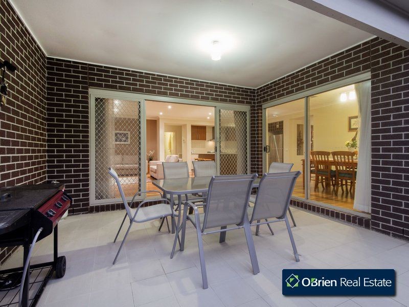 18 Stanhope Avenue, Berwick VIC 3806