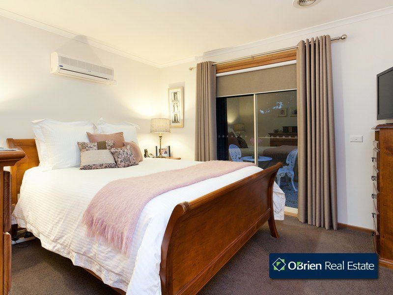 9 Rupertswood Rise, Narre Warren South VIC 3805