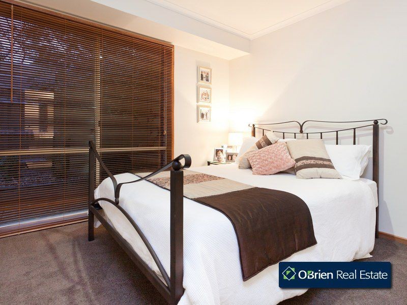 9 Rupertswood Rise, Narre Warren South VIC 3805