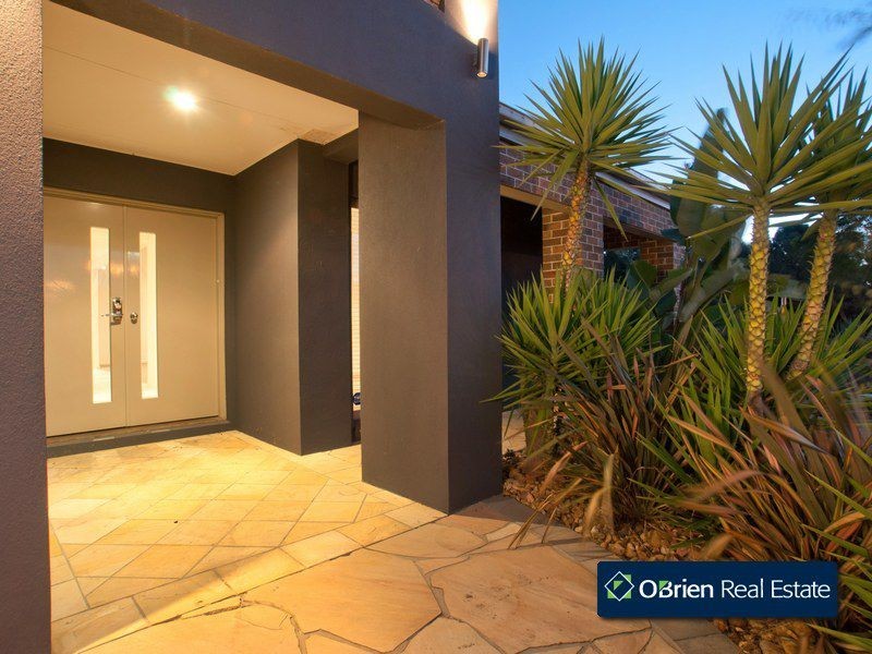 1 Clendon Street, Berwick VIC 3806