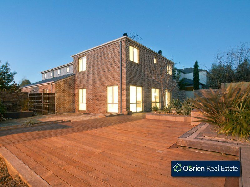 1 Clendon Street, Berwick VIC 3806