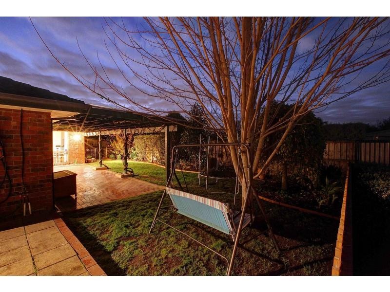 31 Willislie Crescent, Berwick VIC 3806